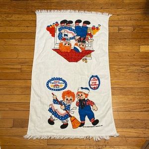 Raggedy Ann and Andy Bath Towel Vintage